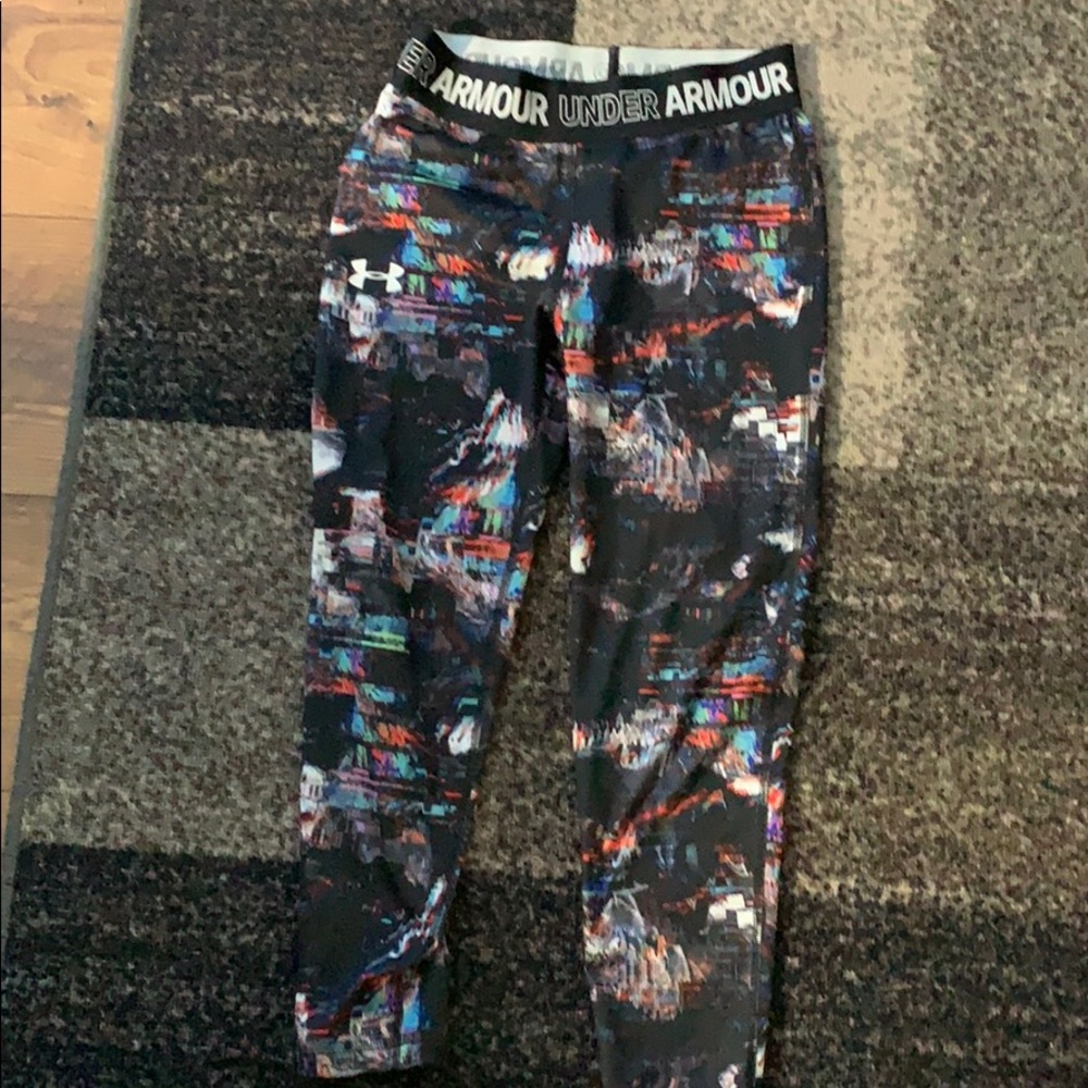 Under armor capris